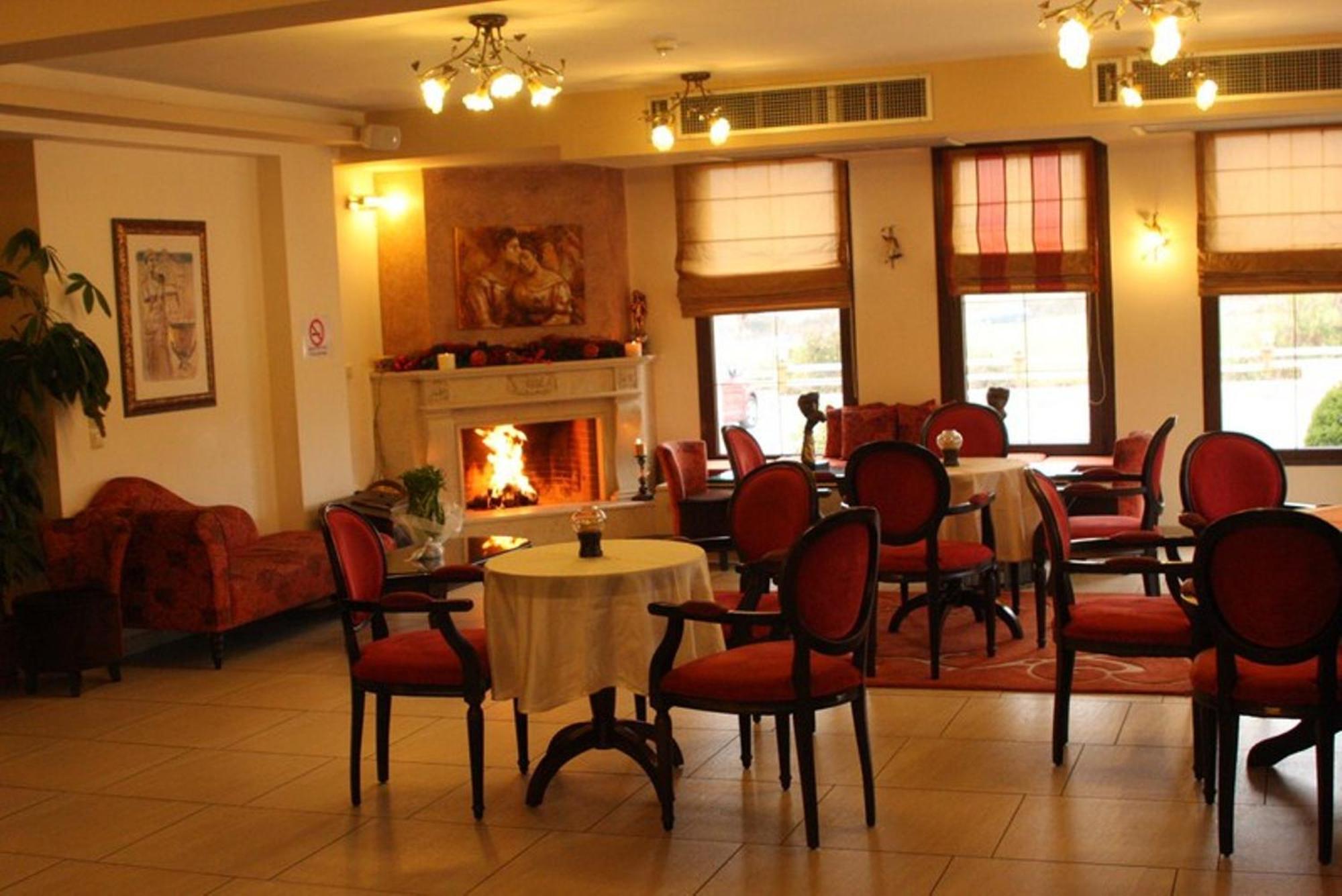 Lozitsi Hotel Véria Kültér fotó