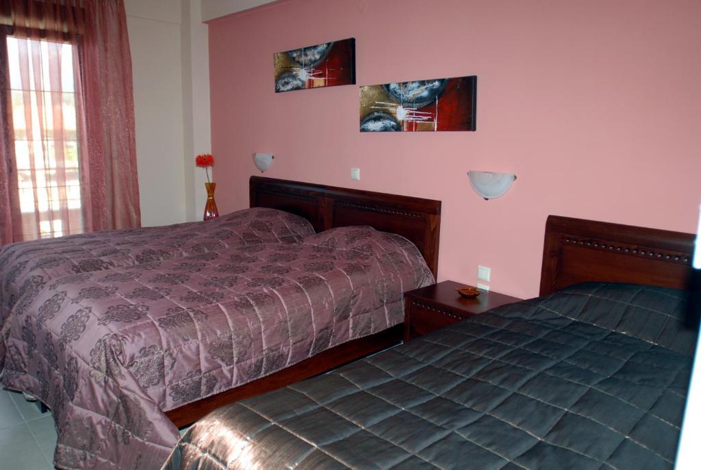 Lozitsi Hotel Véria Szoba fotó